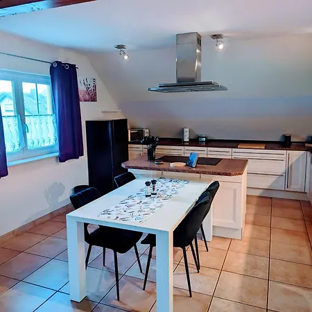 Grosse Schoenheit Mit Panoramablick